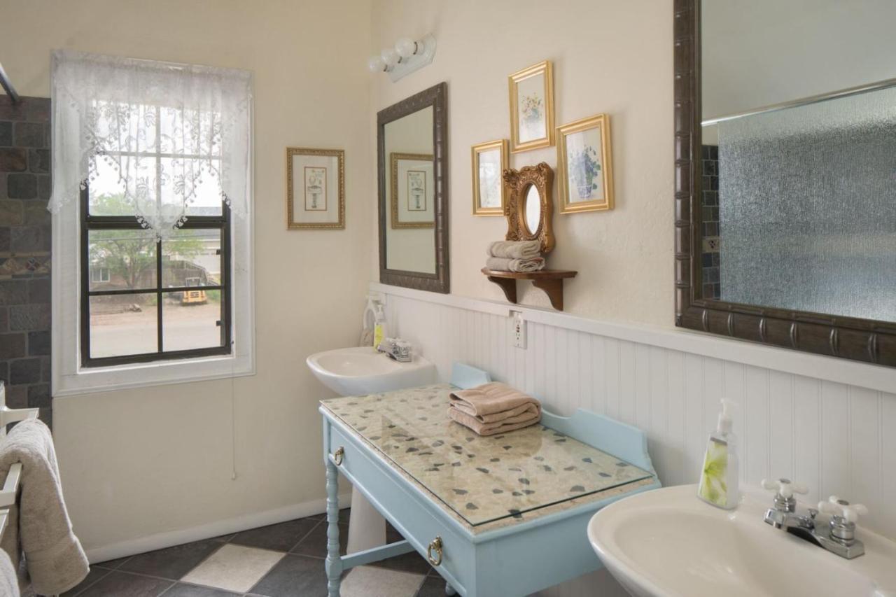 Quarter Horse Inn & Lodge Williams Extérieur photo