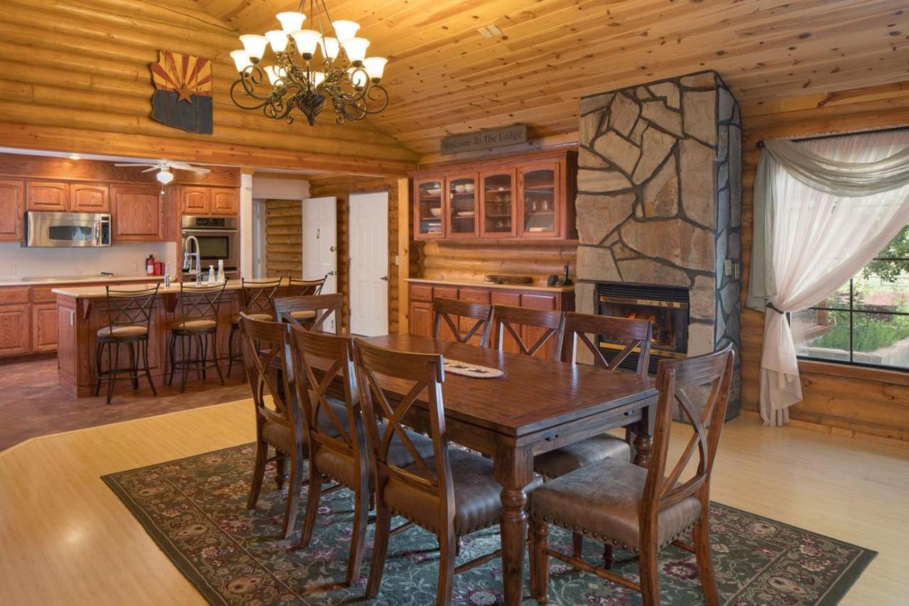 Quarter Horse Inn & Lodge Williams Extérieur photo