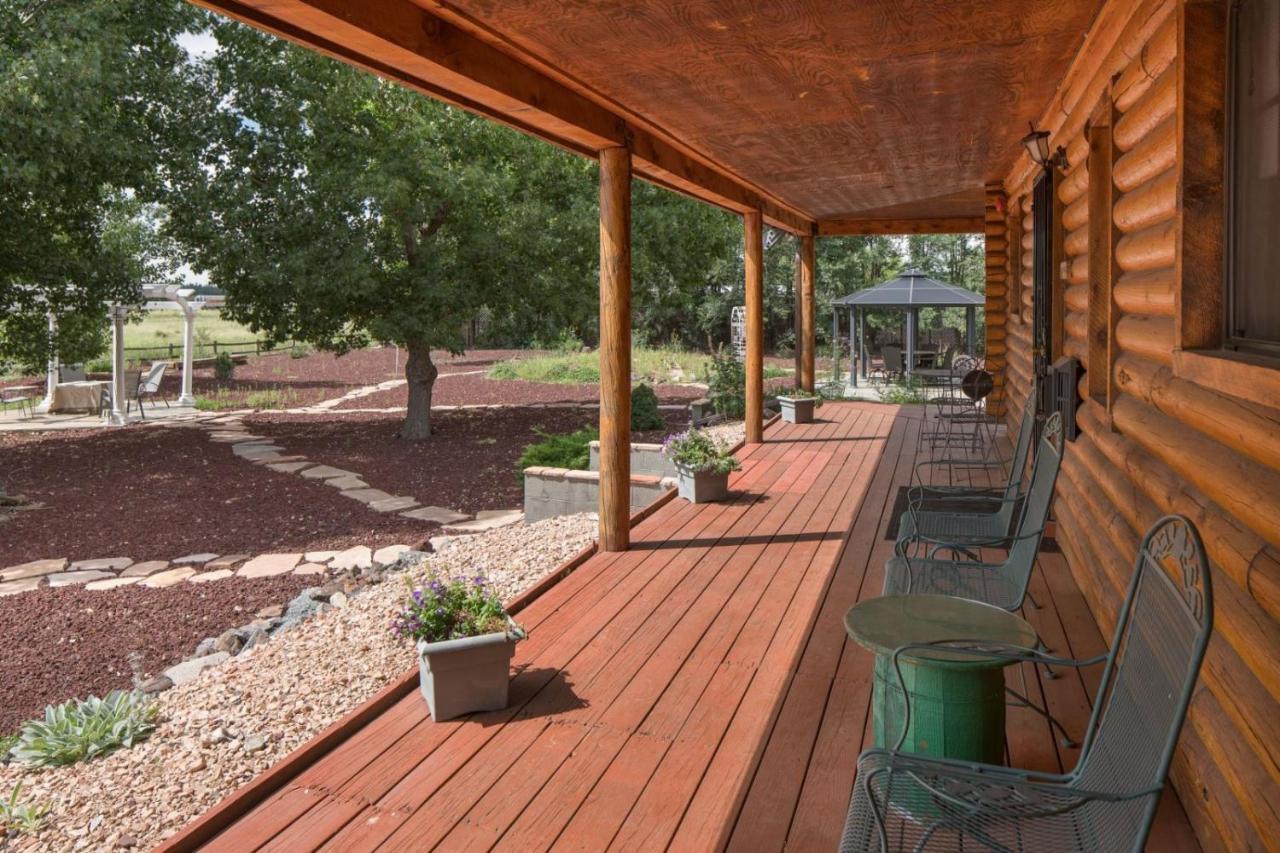 Quarter Horse Inn & Lodge Williams Extérieur photo